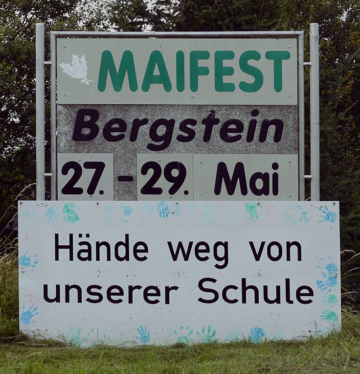 © www.mutbuergerdokus.de: 'Hände weg von unserer Schule'