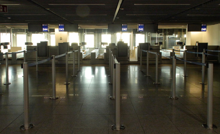 © www.mutbuergerdokus.de: Corona Lockdown: Ein Flughafen bleibt am Boden