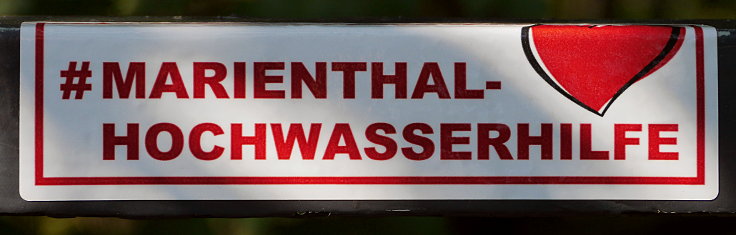 Aufkleber: '#Marienthal-Hochwasserhilfe'