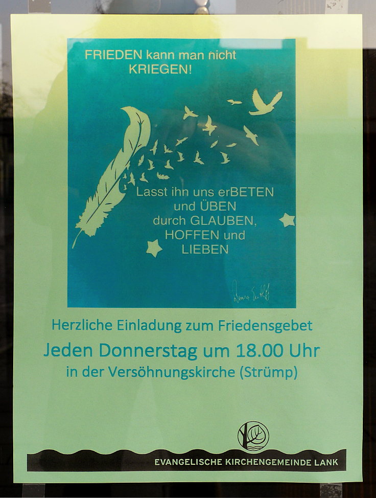 Plakat: 'FRIEDEN kann man nicht KRIEGEN'