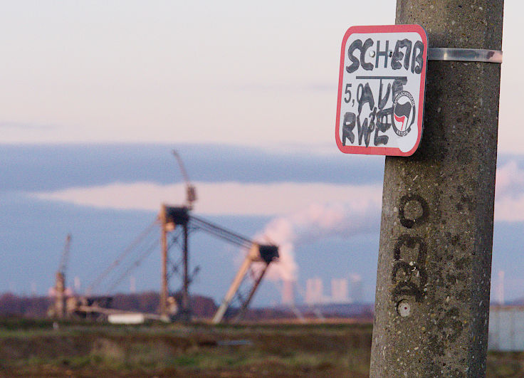&copy; www.mutbuergerdokus.de: Fundst&uuml;cke: 'Manheim - Chronologie einer Heimatvernichtung'