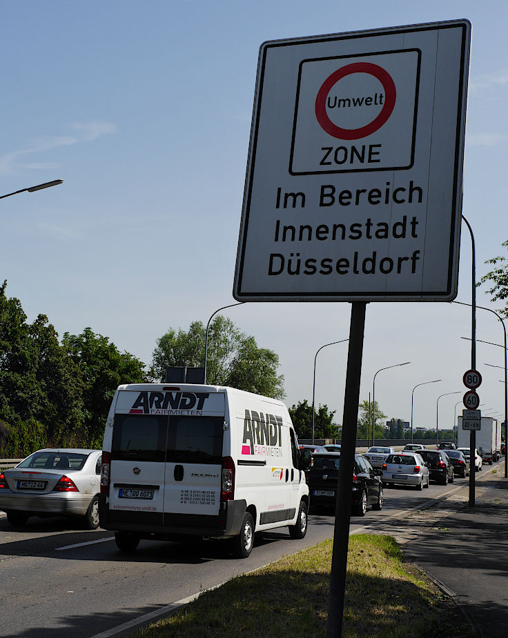 © www.mutbuergerdokus.de: Rückblick 'Pfingstunwetter' (Sturmtief 'Ela')