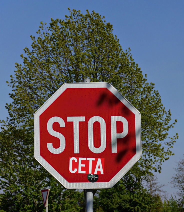 Verkehrstafel: 'STOP CETA'