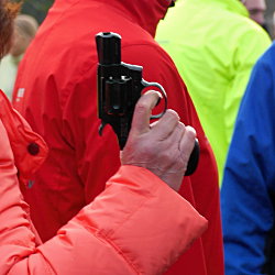 'Informationskrieg' oder 'Vom Bluffen und Lügen' 'Informationskrieg' oder 'Vom Bluffen und Lügen'