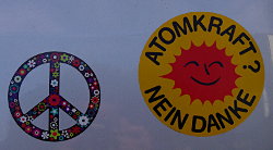 Militär/Waffen/Frieden Militär/Waffen/Frieden