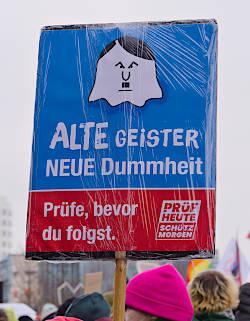 &copy; www.mutbuergerdokus.de