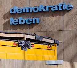 Baustelle: 'demokratie leben'